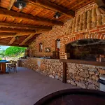 Lavanda Mansion Vila