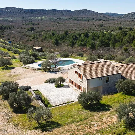 Villa Lavanda Mansion *