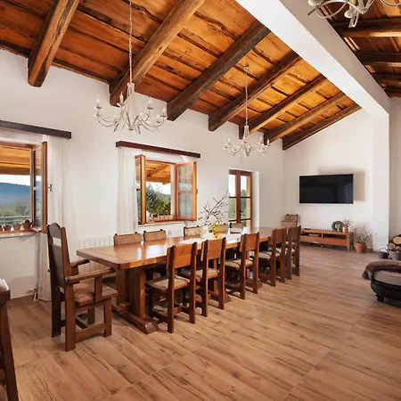 Villa Lavanda Mansion *
