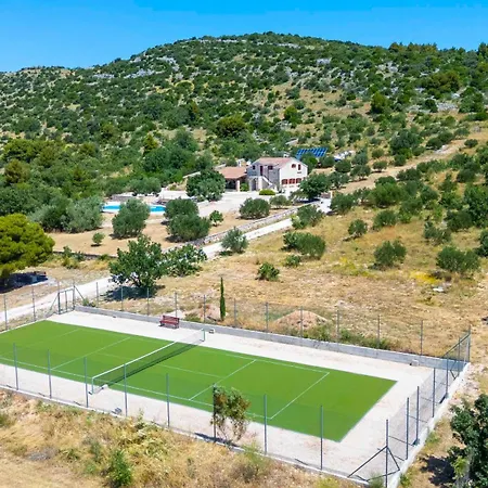 Lavanda Mansion Vila