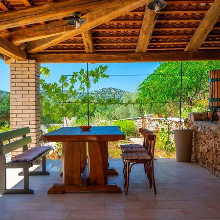 Vila Lavanda Mansion