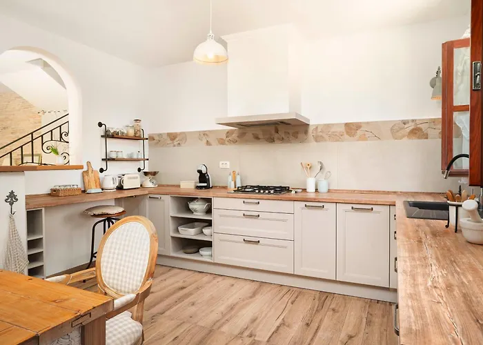 Lavanda Mansion Vila Vodice