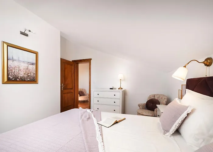 Lavanda Mansion Vila *