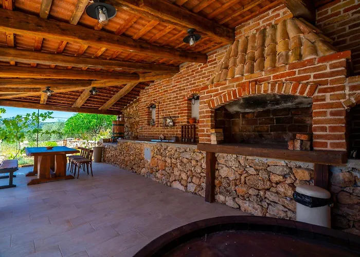 Lavanda Mansion Villa