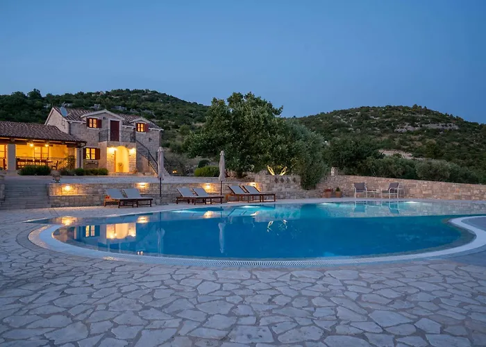 Villa Lavanda Mansion *